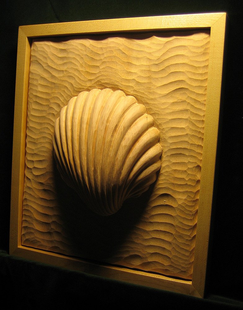 Muschel, Lindenholz